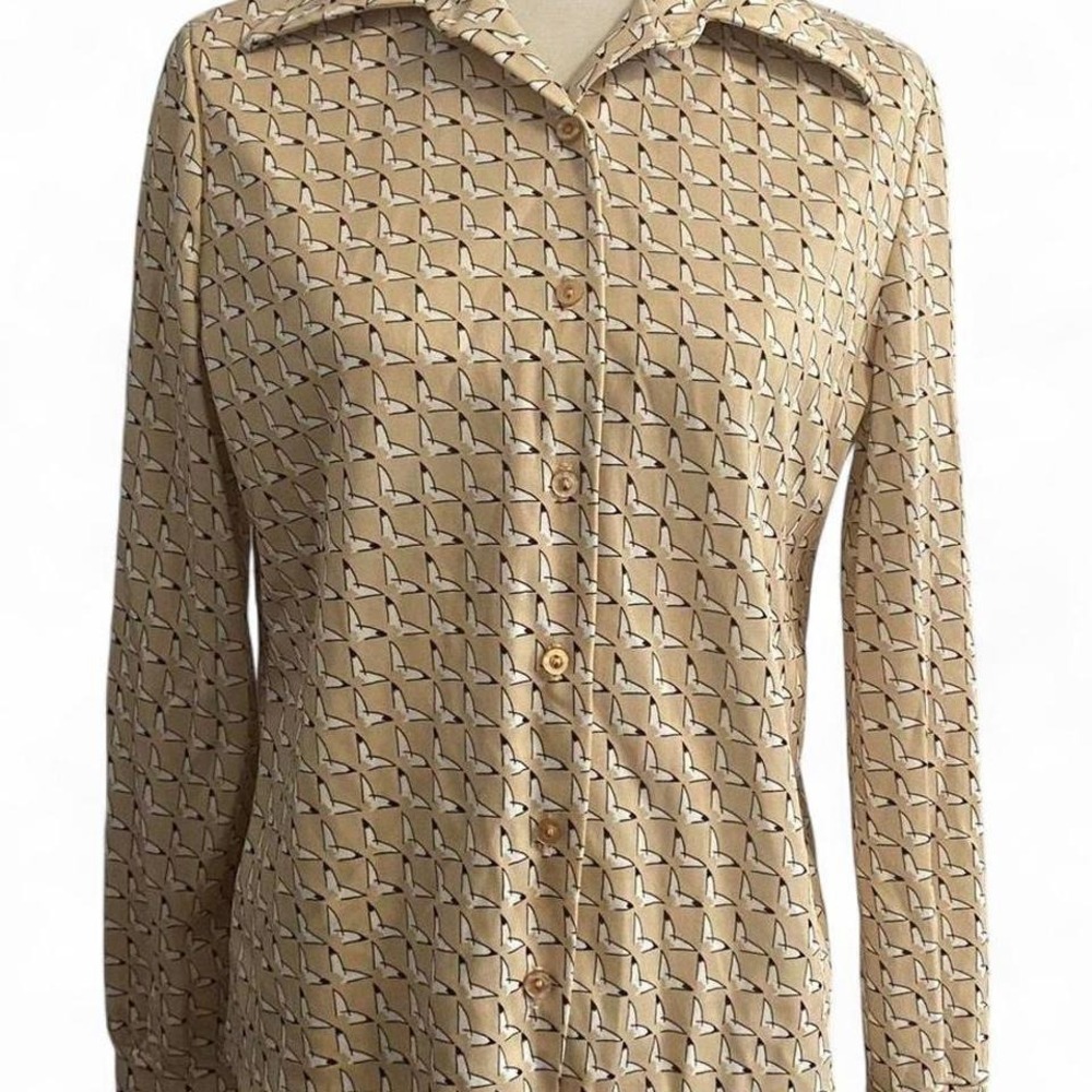 Collared button down vintage blouse